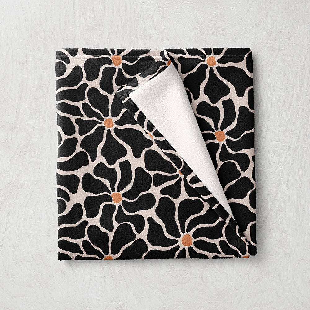 Manta / Toalha Flores Pretas Fundo Bege - M048